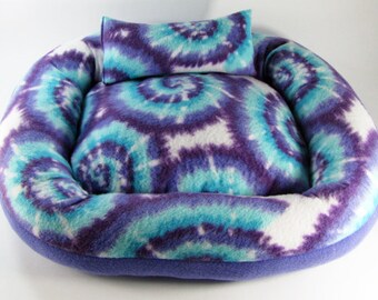 Medium, Tie Dye, Cat bed, Washable pet bed, Dog bed, oval pet bed, Puppy bedding, Kitten bed, Kennel bedding, Plush Fleece pet bed