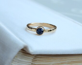 Sapphire Gold Ring - Blue Sapphire Ring - Gold 18k Ring - Authentic Saphire - Minimalist Ring - Elegant Dainty Ring - Handmade Jewelry