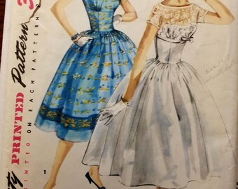 Vintage UNCUT 50's Simplicity Misses sz 14 dress pattern, 1540