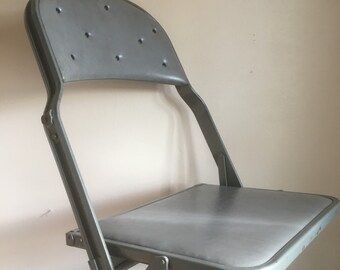 Mid Century Samsonite Folding Chair.