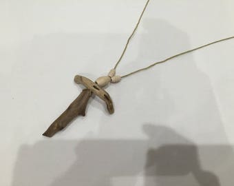 Driftwood necklace and beads