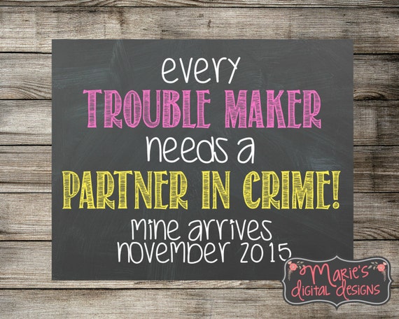 baby announcement maker