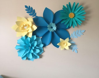 Blue and yellow paper flower set