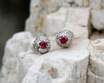 Mothers Day Gift| Garnet Earrings "Aria"| Tiny Stud Earrings| Stud Earrings | Silver Earrings| Minimalist Earrings| Gemstone Earrings|