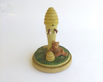 1995 Brown Bag Cookie Art Stamp Beehive Bear #1