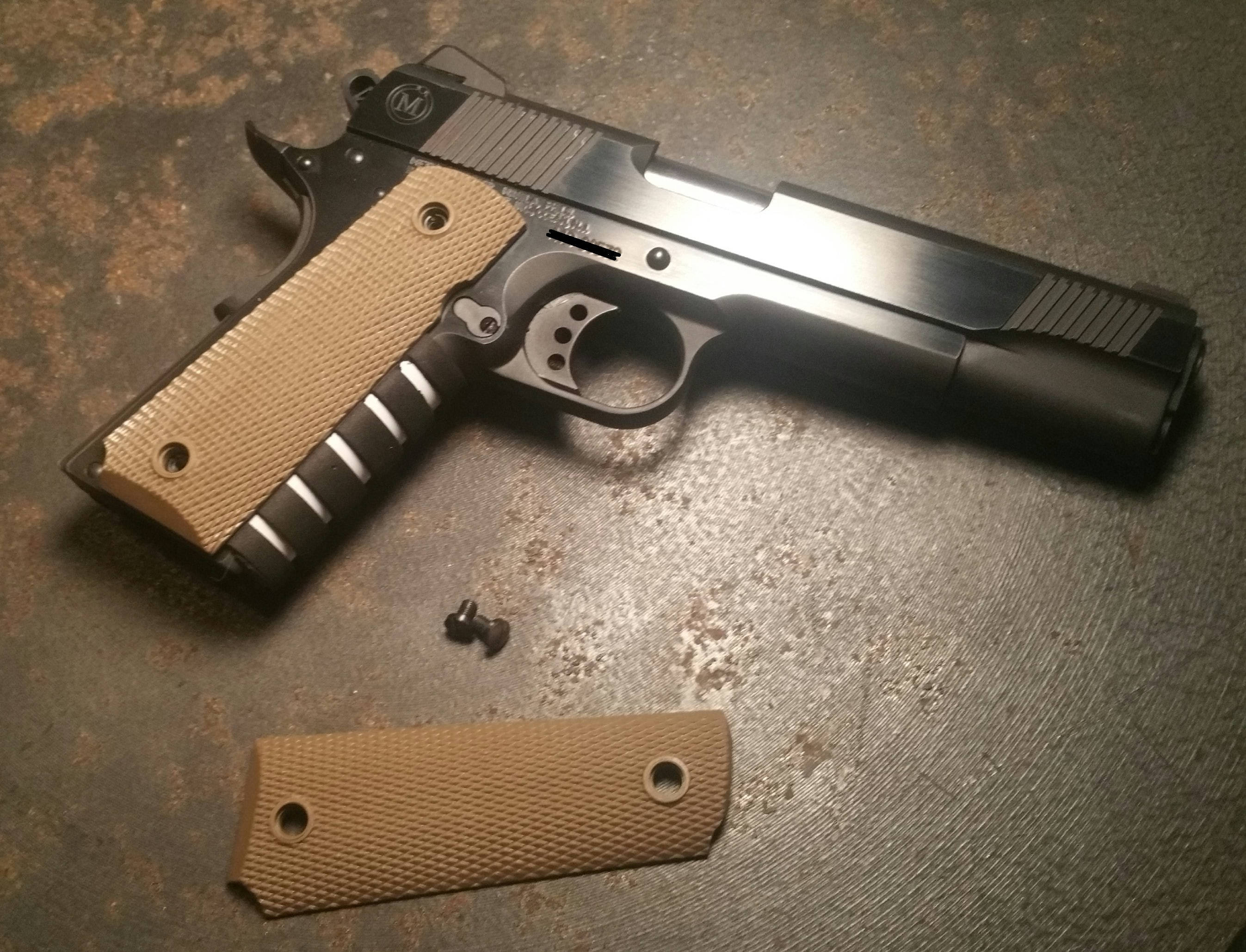 FDE flat dark earth 1911 Grips