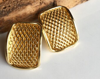 Gold Plated Earrings, Waffle Textured Earrings, Post Earrings, Cluster Earrings, Big Earrings, 80's Earrings, 1980's Earrings