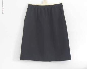 Vintage Skirt Classic Collection Little Black Skirt Ladies a-line skirt size 16