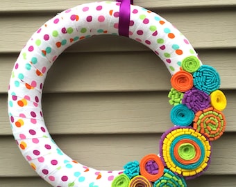 Spring Wreath - Easter Decor - Felt Flower Wreath - Mother's Day Wreath - Felt Wreath - Yarn Wreath - Polka Dot Wreath - Wreath - Polk Dot