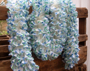 White and blue ruffle scarf