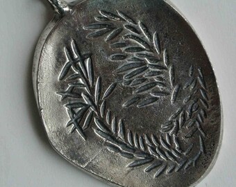 ROBERT LARIN Modernist Biomorphic Pewter PENDANT