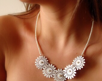 Tiny White Leather Flower Necklace With Mother of Pearls