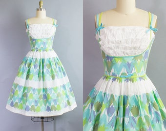 1950s Tulip Print Sundress/ 50s novelty cotton dress/ Extra Small (33b/24w)