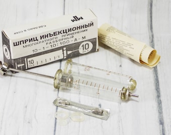 Large syringe Reusable syringe hospital equipment vintage glass syringe box hospital pharmacy old medical device rare syringe 10ml syringe