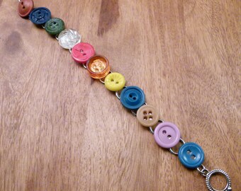 Vintage Button Bracelet 3, B88