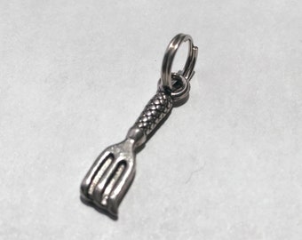 e058 Vintage Sterling Silver Fork Charm Pendant
