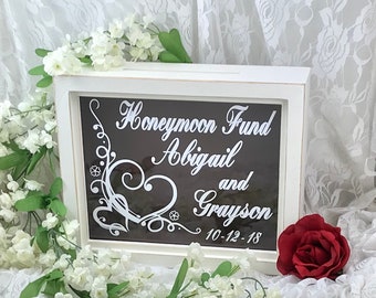 Tirelire Boîte à Sous "Honeymoon" Pour Mariage - Forme Boîte Aux Lettres Blanche - Studio His & Hers - Occasion
