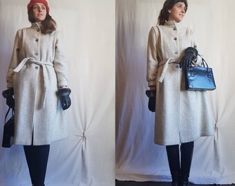 Petite Fashions by Par Westfield Made in Canada Grey Wool Vintage Coat with belt size small