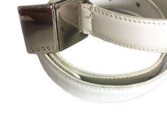 Vtg. Athentic GUCCI white leather Belt w Silver Buckle