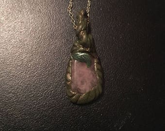 Rose Quartz with twisted vine Pendant. Love, Tranquility, Balance, Compassion Amulet. Protection of Heart Magic / Spells.
