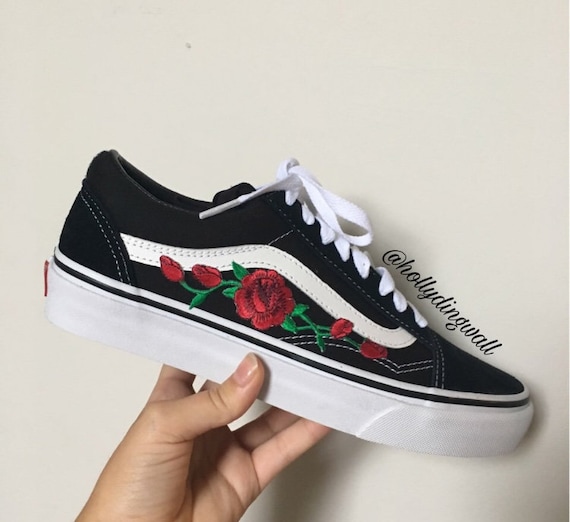 vans fleurs rouges vans fleurs rouges