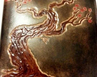 Reader, book cover, protected-agenda, all leather, handmade, personalized with the image of your choice