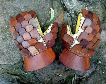 Hardened Leather Scale Gloves