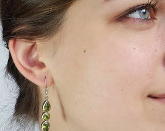 Peridot Earrings Peridot Jewelry Dangle Earrings Drop Earrings Birthstone Jewelry Bridesmaid Gift for Mom Gift Graduation Gift Bridal gift