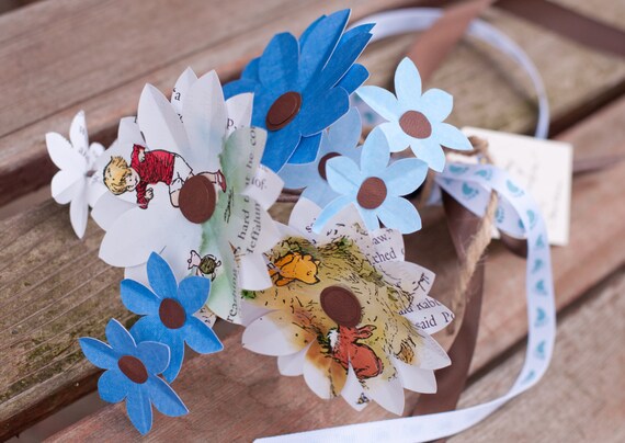 Book Page And Paper Daisy Small Bouquet Book Page And Paper Daisy Small Bouquet