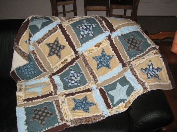 Items similar to Rag Quilt PATTERN Star Applique Rag Quilt 