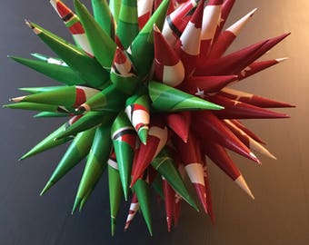 Polish star ornament- Red & Green Prints