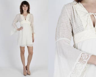 Angel Sleeve Dress Boho Wedding Dresss Bell Sleeve Dress Boho Dress Vintage 70s Ivory Lace Dress Sheer Bridesmaids Floral Prairie Mini Dress
