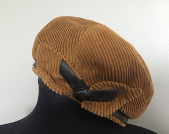 Danciger Vintage Cordoury Beret