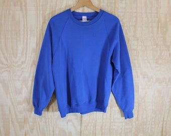 Vintage 1970's 80's Russell Blank Blue Raglan 50/50 Sweatshirt M / L