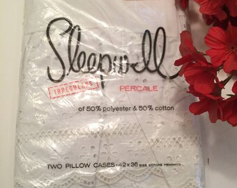 White Sheet White Pillowcase Eyelet Set Irregular SleepWell Percale 50/50 Standard Pillowcases Flat Double Sheet
