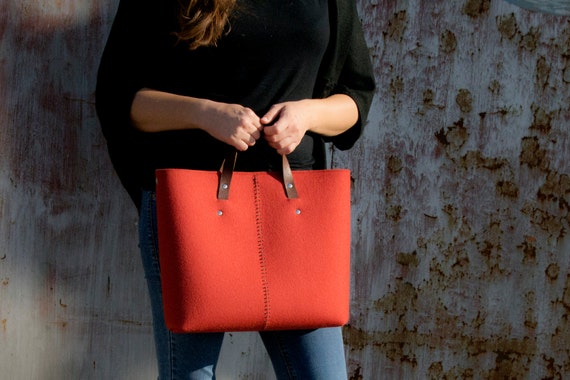 Wool felt HANDBAG / felt shopper / felt shoulder bag / felt tote bag / felt women's bag / orange bag / wool felt shopper/ made in Italy