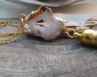 Long gold chain druzy necklace. Druzy tassel necklace. Geode slice necklace. Druzy necklace. Electroplated