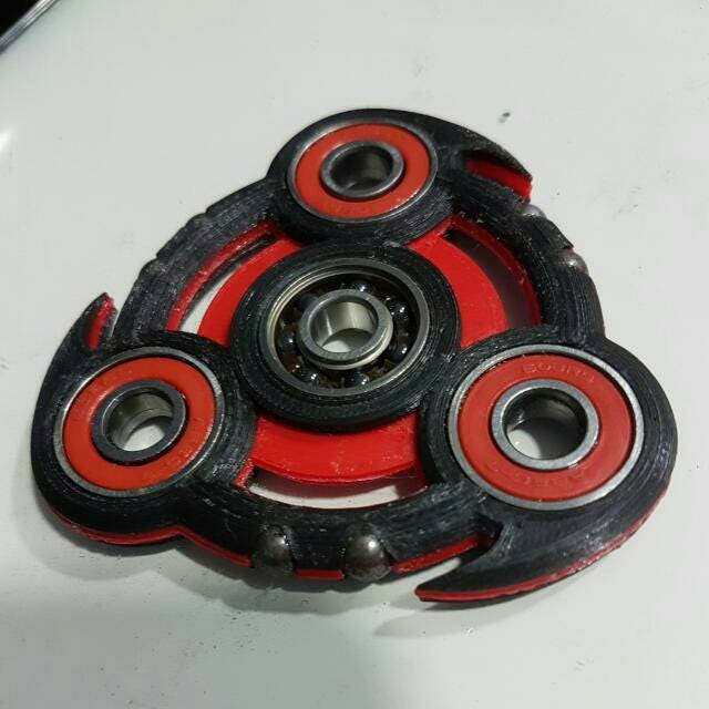 sharingan eye fidget spinner