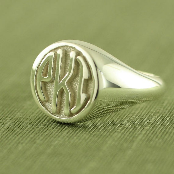 Items similar to Women&#39;s Sterling Silver Circle Monogram Ring in Block Style | Signet Ring ...