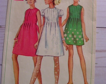 Pintuck Mini Dress | Misses 10 bust 32.5 | Simplicity 7633 | cut used complete vintage 1968 sewing pattern