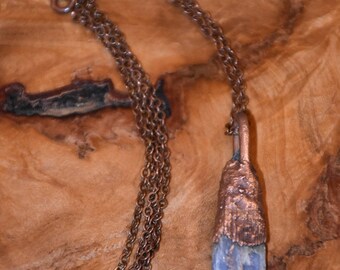 Raw kyanite necklace | Kyanite crystal necklace | Raw gemstone necklace | Healing kyanite crystal necklace | Kyanite jewelry