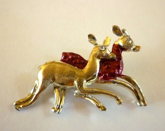 Deer Figural Brooch, Pair of Running Deer