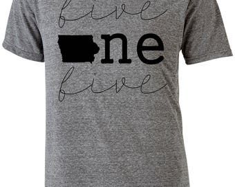 Iowa Shirt/Iowa Tshirt/Area Code 515/Des Moines Shirt// Des Moines Iowa// Custom Adult Tee Shirt T-Shirt Custom State Tee