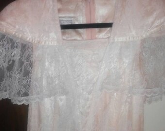 Vintage Gunne Sax bbdoll 80s dress/ Jessica McClintock