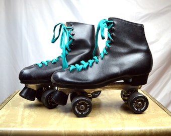 Vintage 80s Black Rollerskates Roller Skates - Dominion - Size 10