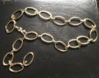 Perfect gold chain link belt