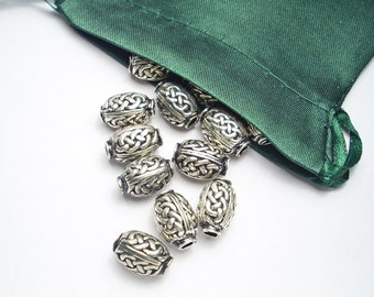 Celtic Knotwork Oval Bead Artisan Welsh Pewter Lead-Free Nickel-Free