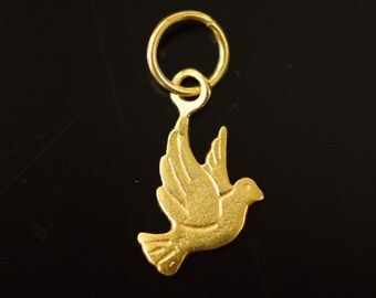 Sold by piece, 24k gold vermeil bird charm, 14.60x11.60x1.05 mm