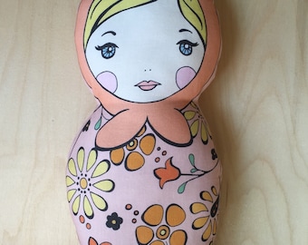 Matryoshka Darlings: Coral