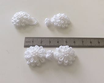 Brandenburg 3 white Asian d 6 cm width
